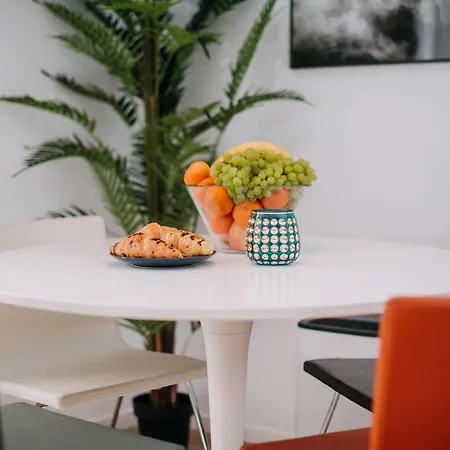 아파트 Hanna's With Free Parking