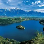 Hanna's With Free Parking Ljubljana