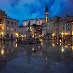 Hanna's With Free Parking Ljubljana