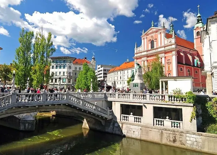 Hanna's With Free Parking Apartman *